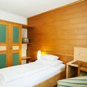 Room 1 of 315