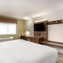 Room 1 of 61