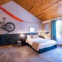 Room 1 of 6
