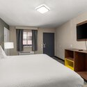 Room 1 of 39