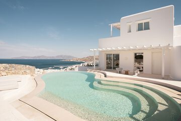 Private pool