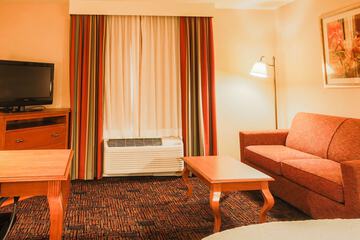 Room 17 of 49