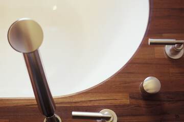 Bathroom sink