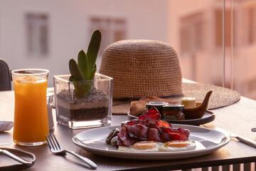 Breakfast meal