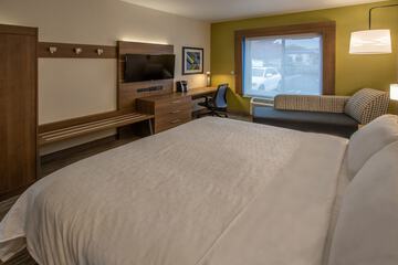 Room 113 of 135