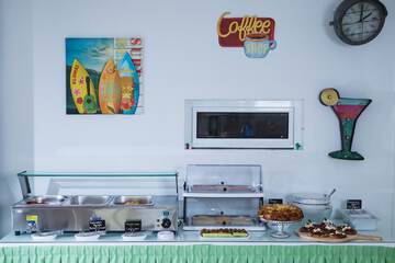 Breakfast area