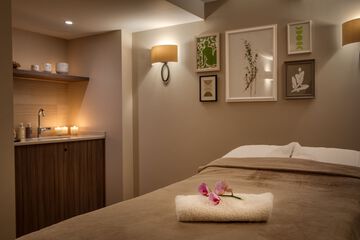 Treatment room