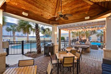 Homewood Suites Wilmington / Mayfaire