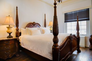Room 11 of 62