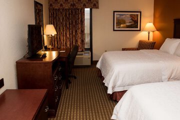 Room 35 of 46