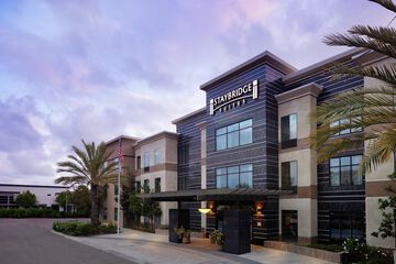 Staybridge Suites Carlsbad by IHG