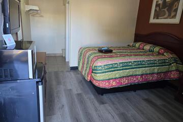Photo 28