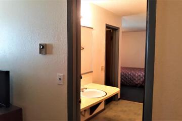 Photo 32