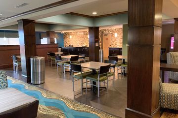 Breakfast/Coffee Service 19 of 23