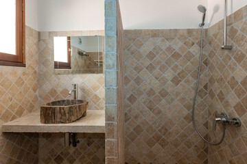 Bathroom shower