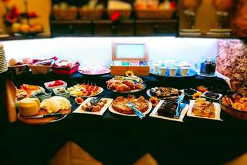 Breakfast buffet
