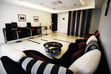 Lobby sitting area