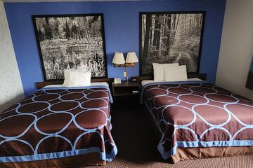 Room 17 of 25