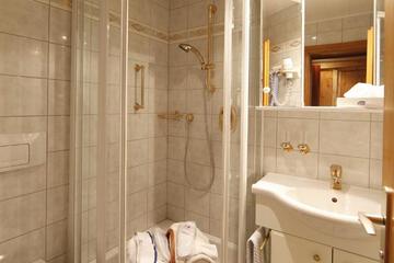 Photo 52