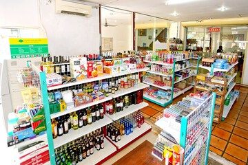 Gift shop