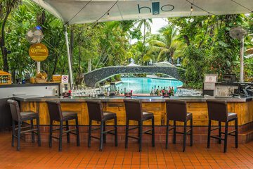 Poolside bar