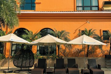 Sundeck