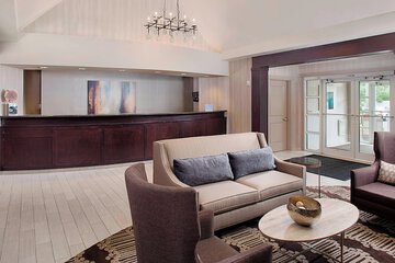 Hotel Interior 16 of 34