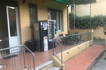 Vending machine