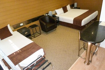 Room amenity