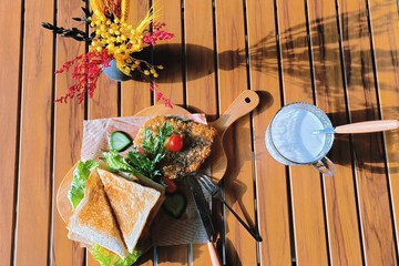 Breakfast meal