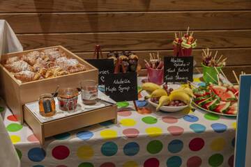 Breakfast buffet