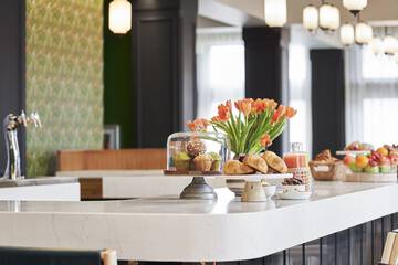 Breakfast/Coffee Service 54 of 60