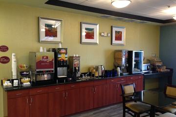 Breakfast/Coffee Service 47 of 60