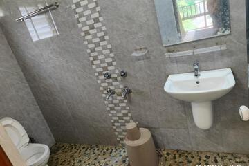 Photo 37