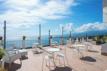 Rooftop terrace