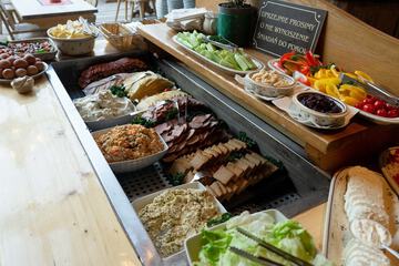 Breakfast buffet