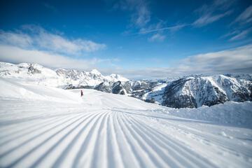 Skiing