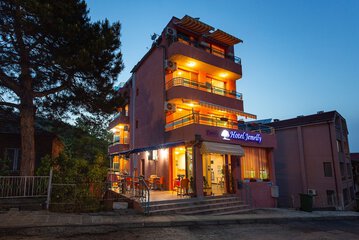 Front of property - evening/night