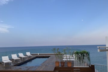 Rooftop pool