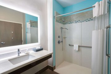 Room 14 of 31