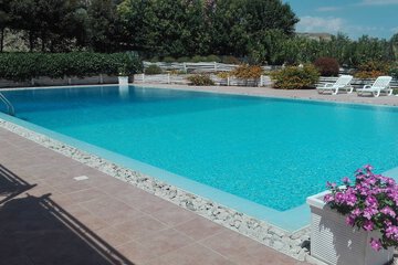 Rooftop pool