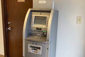 ATM/banking on site