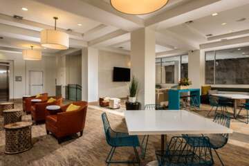 Hotel Interior 6 of 30