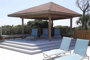 Hotel Exterior 12 of 12