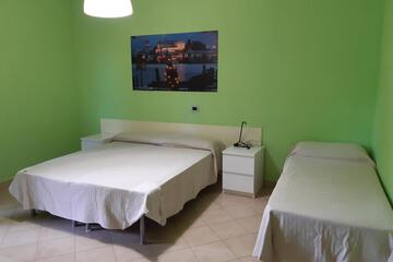 Photo 51