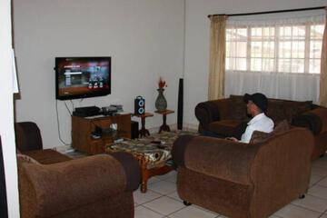 Photo 27