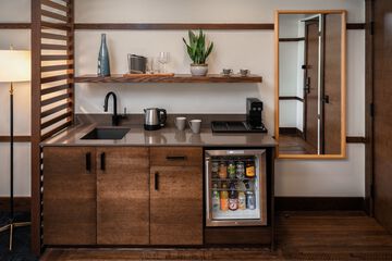 Private kitchenette