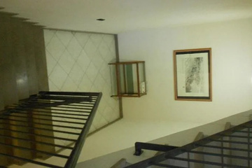 hotel_rooms