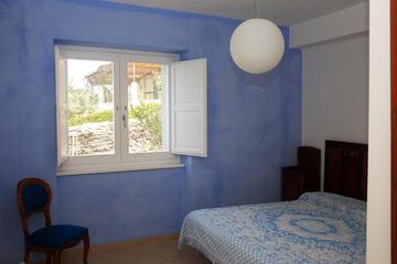 Photo 52
