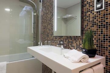 Photo 44